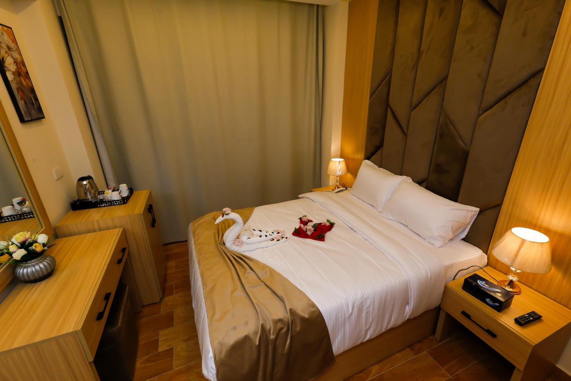 Rizk Pyramids View Hotel Kafrat al Jabal Luaran gambar