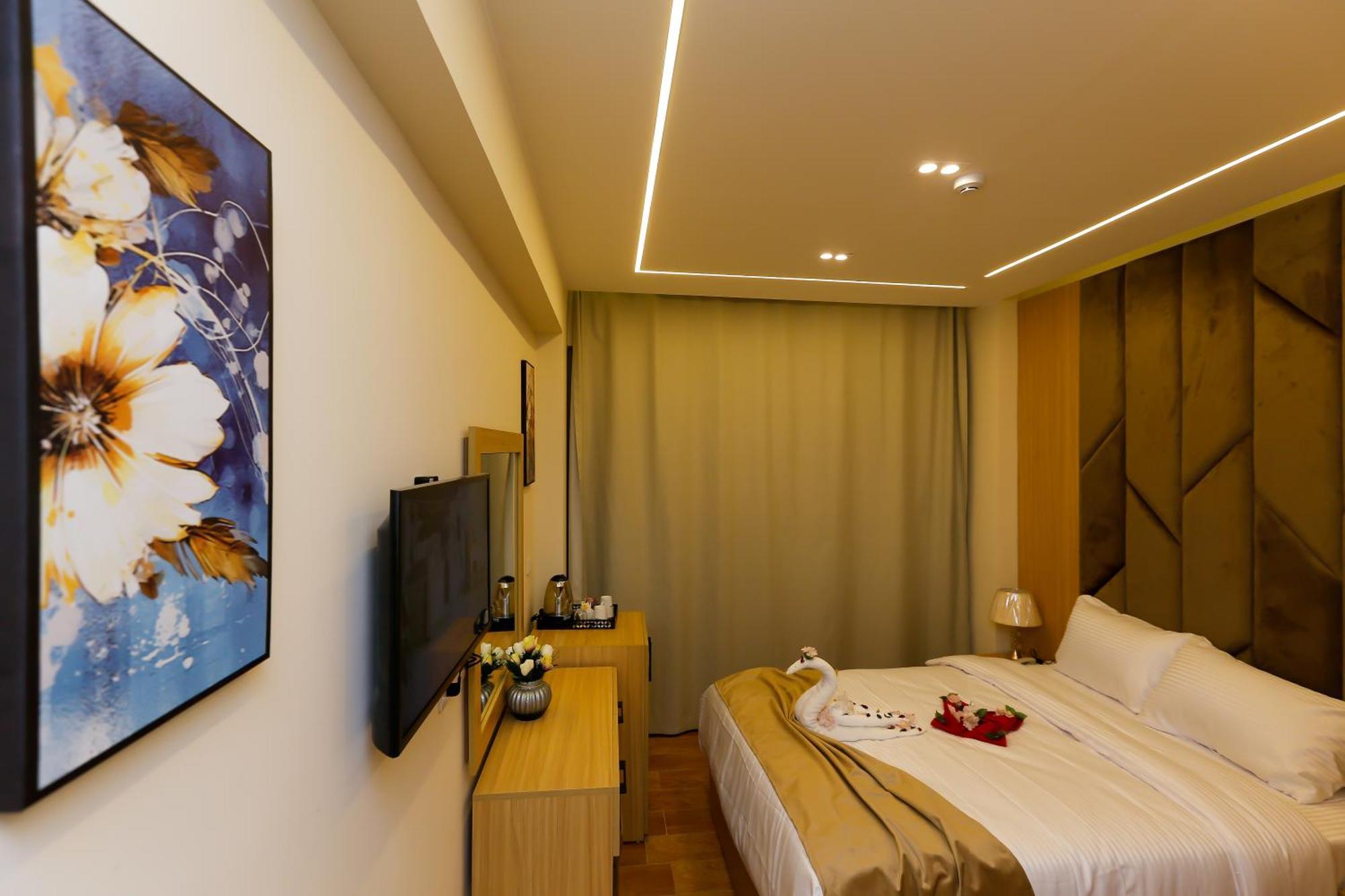 Rizk Pyramids View Hotel Kafrat al Jabal Luaran gambar